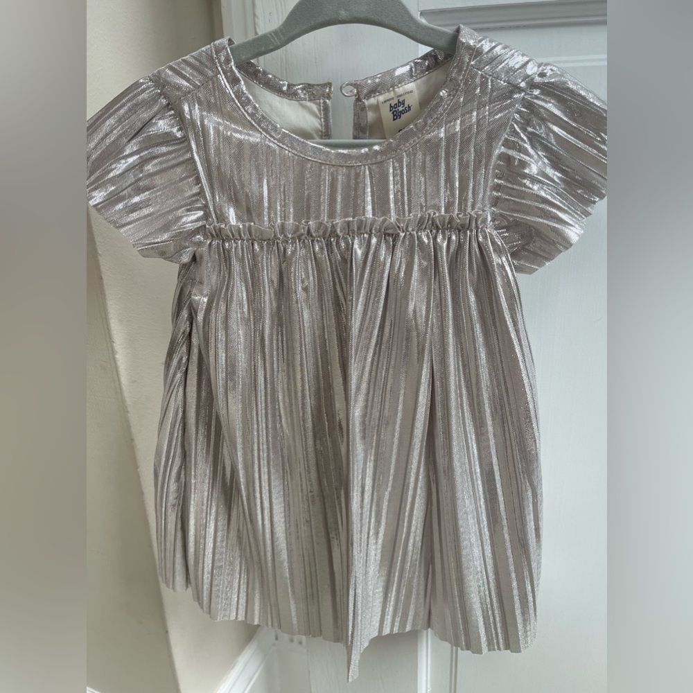 COPY - Osh Kosh B’Gosh by Carters 9 month metallic silver flutter sleeve pleate…